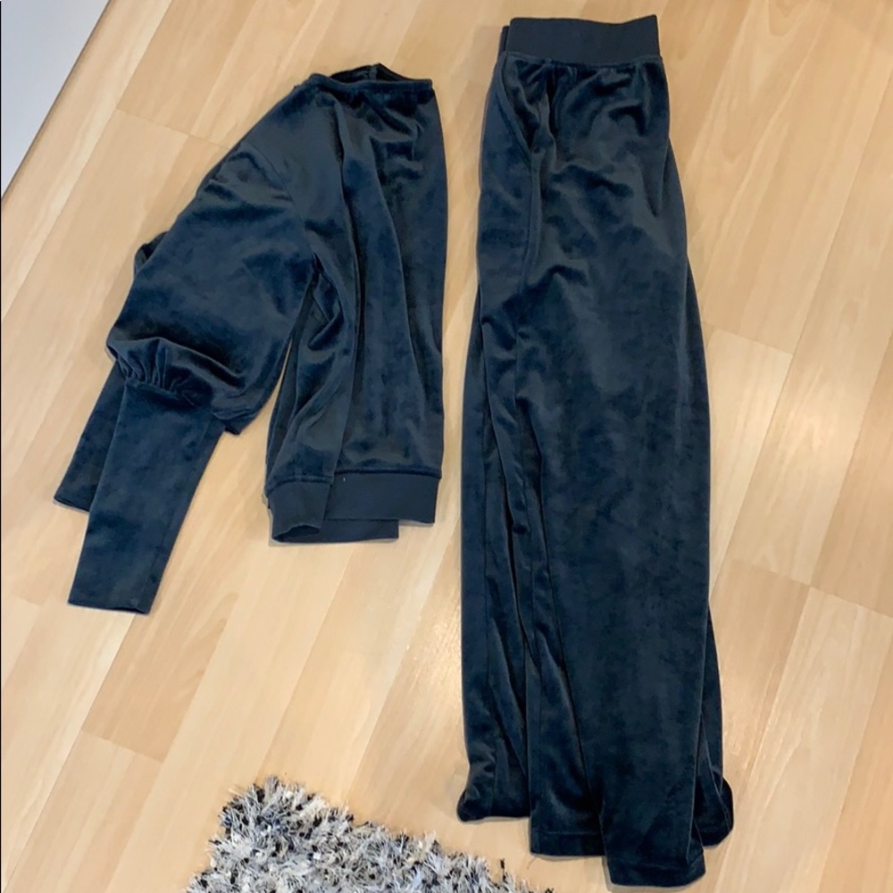 Joie 2 Pieces